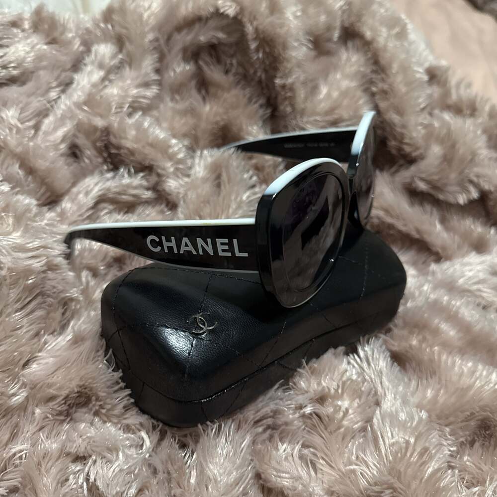 Chanel Black Gradient 9091 Square Sunglasses